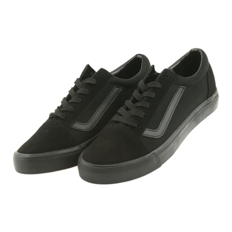 Atletico Svarta AlaVans bundna sneakers 3
