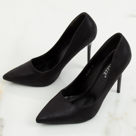 Svarta kvinnors höga klackar AT-0596-L Svart 1