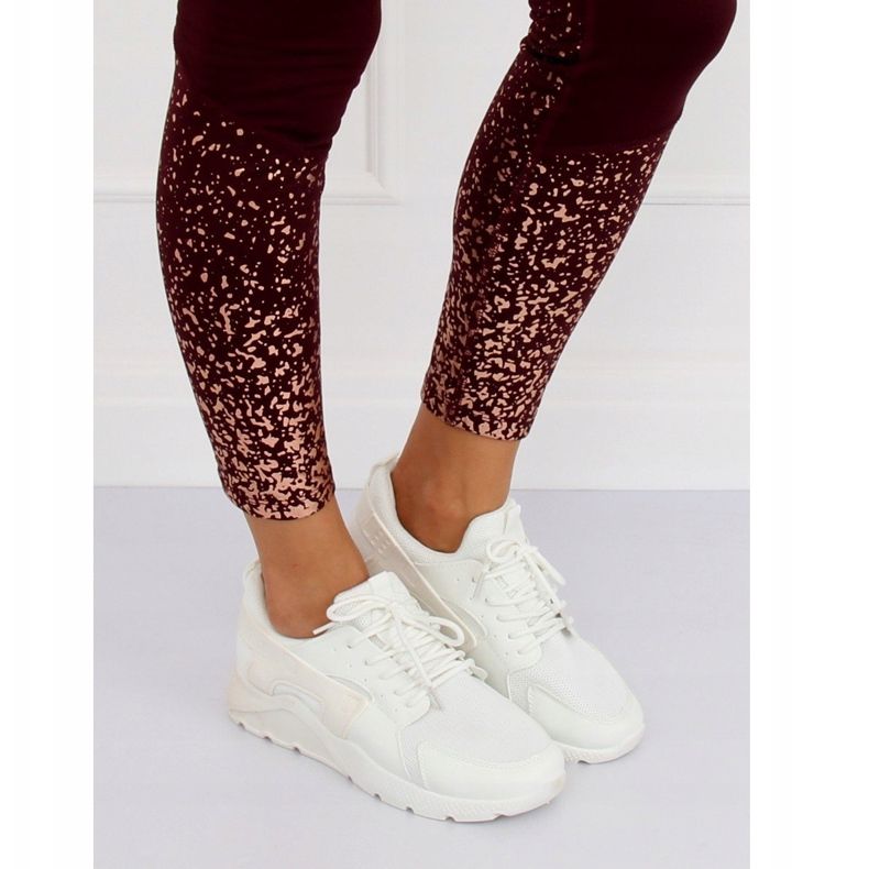 Vita LA18P Vita sportskor 1