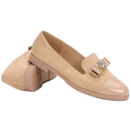 Herrar med en lackad näsa brun 2