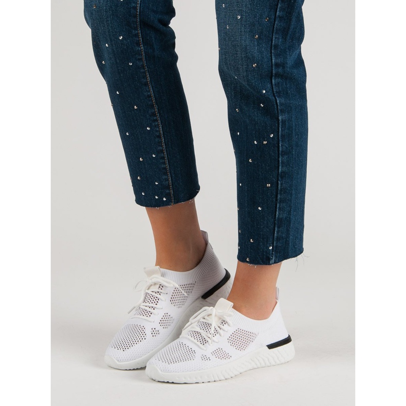 Luftiga sportskor vit 2