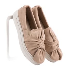 Mocka slipons med en VICES rosett brun 2
