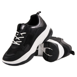 Kylie Trendiga svarta sneakers 2