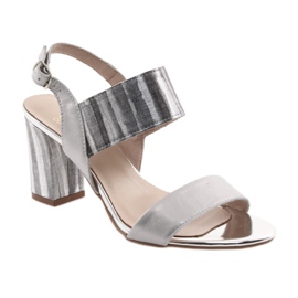 Damsandaler på Gamis 3390 stolpssilver grå 1