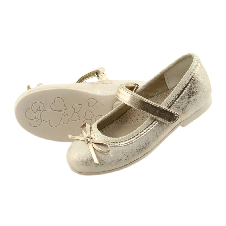 Ballerinas pumpar med en American Club GC18 rosett brun gul 4