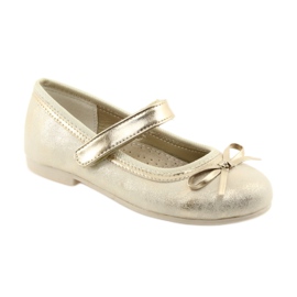 Ballerinas pumpar med en American Club GC18 rosett brun gul 1