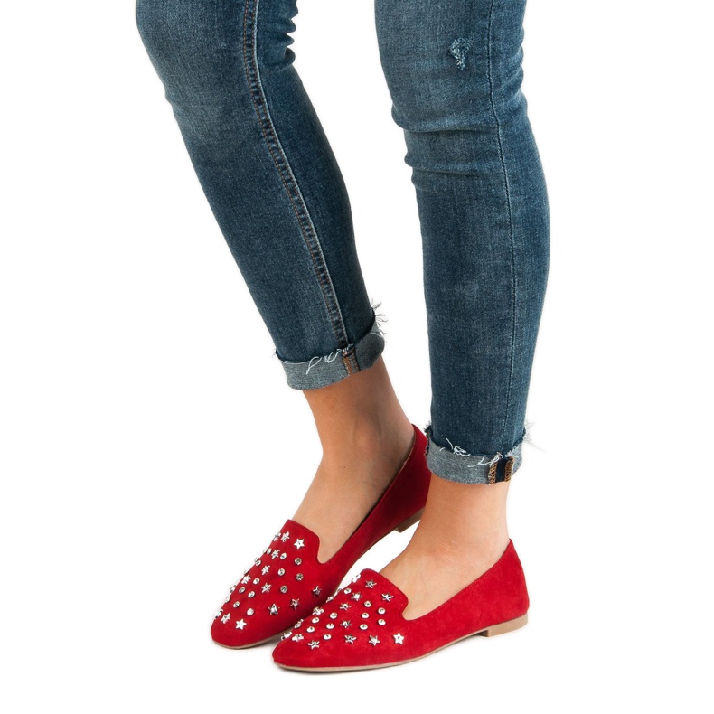 Röda herrar med prydnader 1