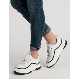 Textil sportskor vit 1