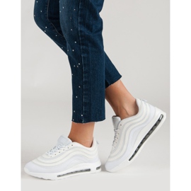 Trendiga sportskor vit 1