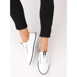 Dam sneakers svart och vitt XJ-2918 svart 1