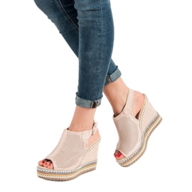 Nio Nio Inbyggda kilsandaler rosa 1