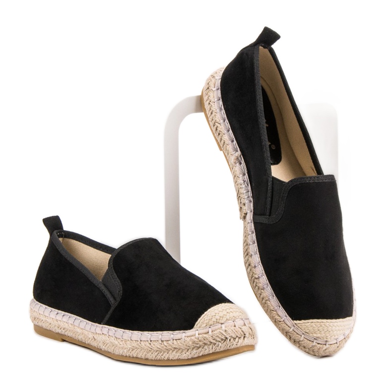 Fama Svarta Slipons 2