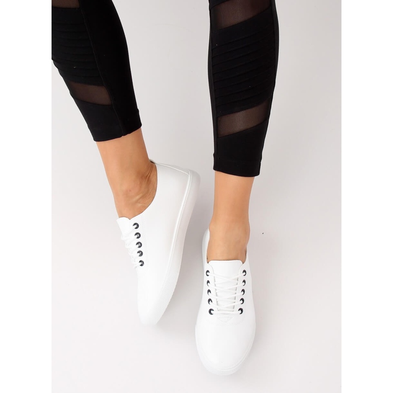 Vita damskor WD009 WHITE / NAVY 2