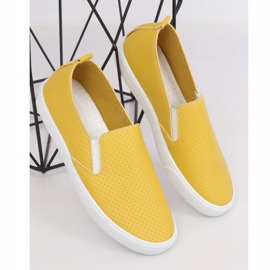 Gula slip-on sneakers WD010-4 Gul 1
