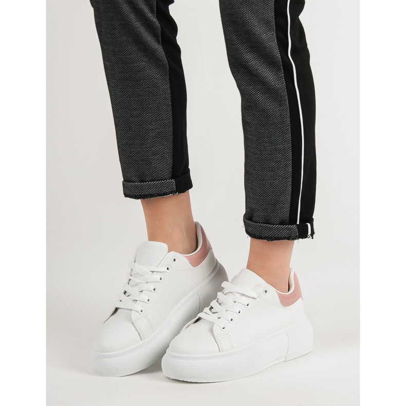 Renda Vita skor på plattformen 2