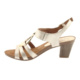 Caprice damsandaler med en utsmyckning 28308 gyllene oval 2