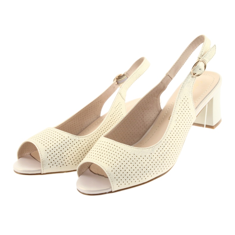 Sandaler på stolpen av Sergio Leone 794 guld gyllene 3