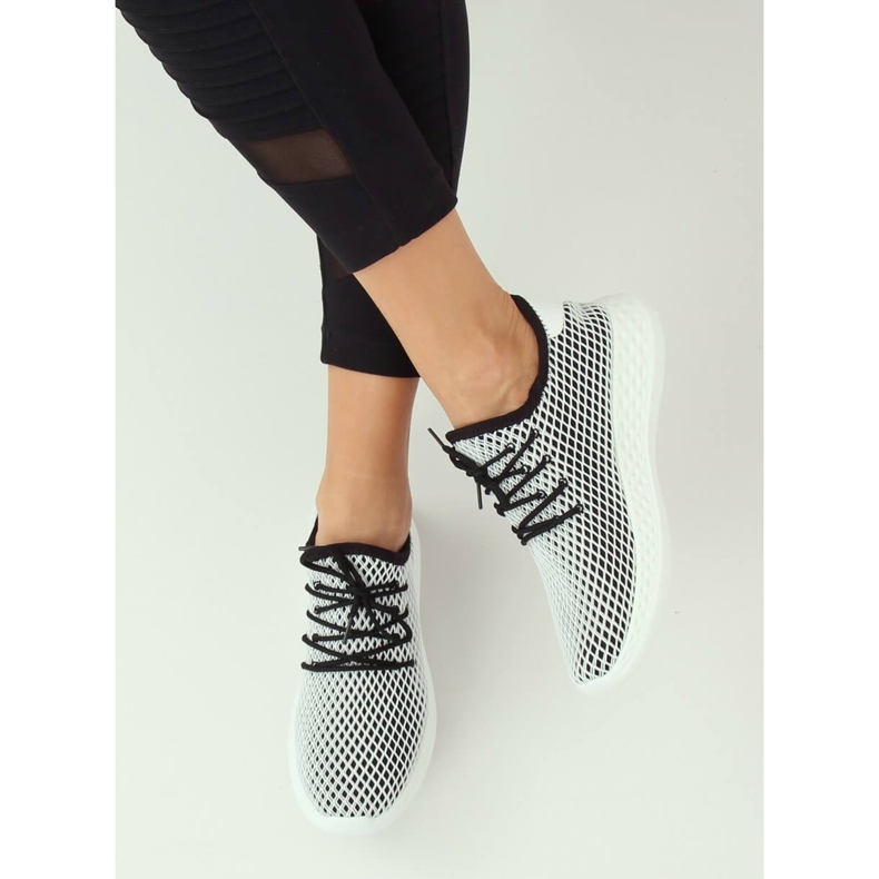 Svart 7760-Y Svarta sportskor 1