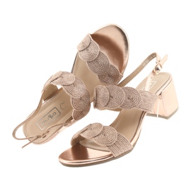 Sandaler med gyllene sladd soutache Filippo 793 5