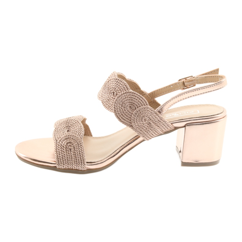 Sandaler med gyllene sladd soutache Filippo 793 2