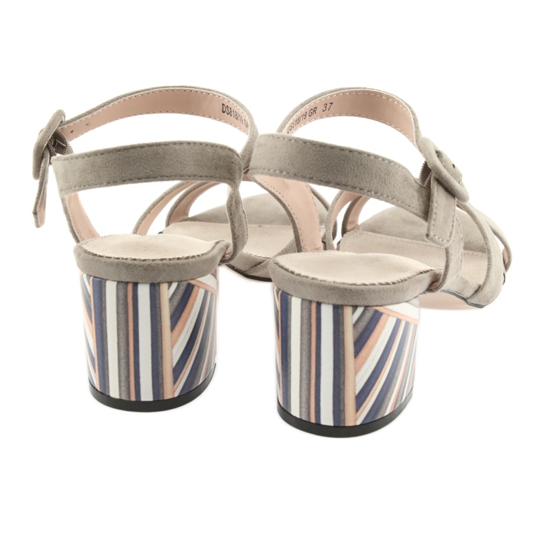 Dekorativ sandalklack Filippo 818 beige 6