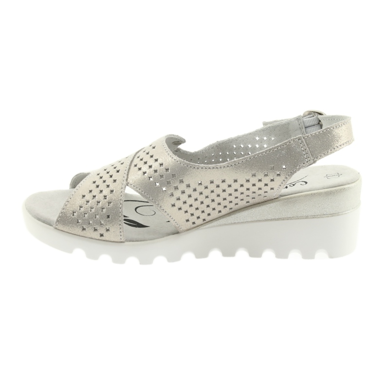 Gyllene damsandaler på kilen Filippo 729 1