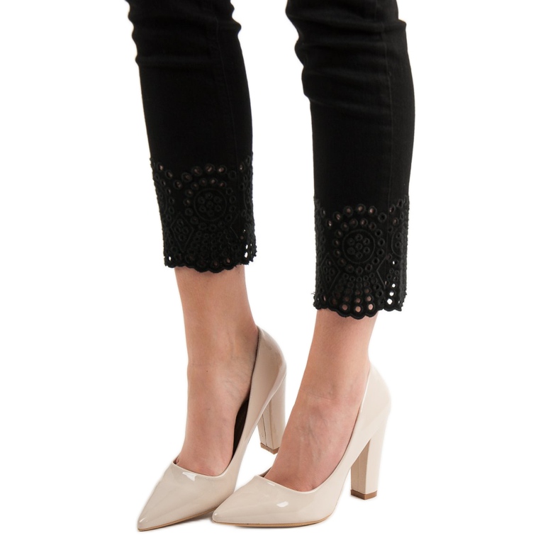 SHELOVET Lackerade pumpar beige 1