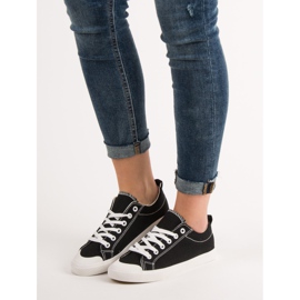 SHELOVET Låga svarta sneakers 2