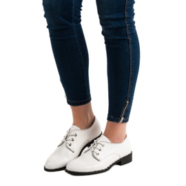 Groto Gogo Lågklackade skor vit 2