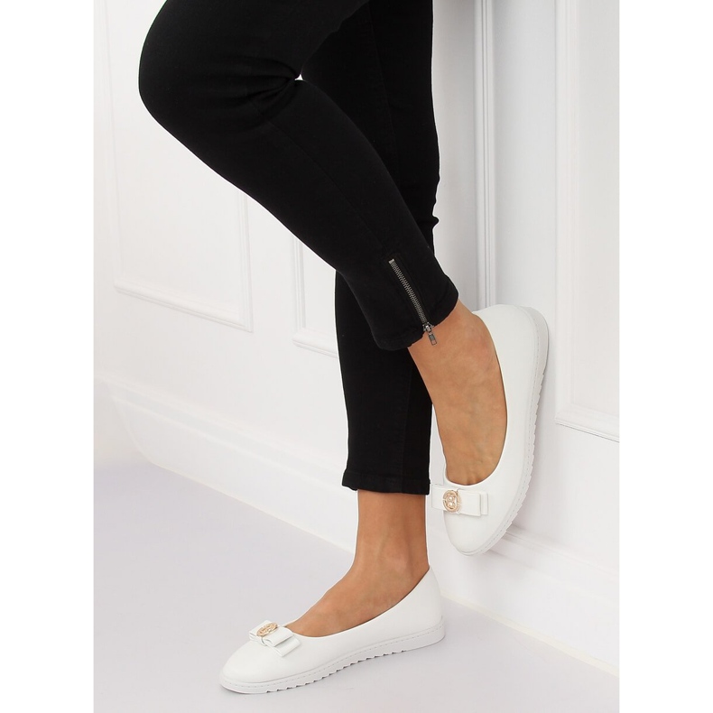 Vita ballerinor för kvinnor YSD-03 Vit 1