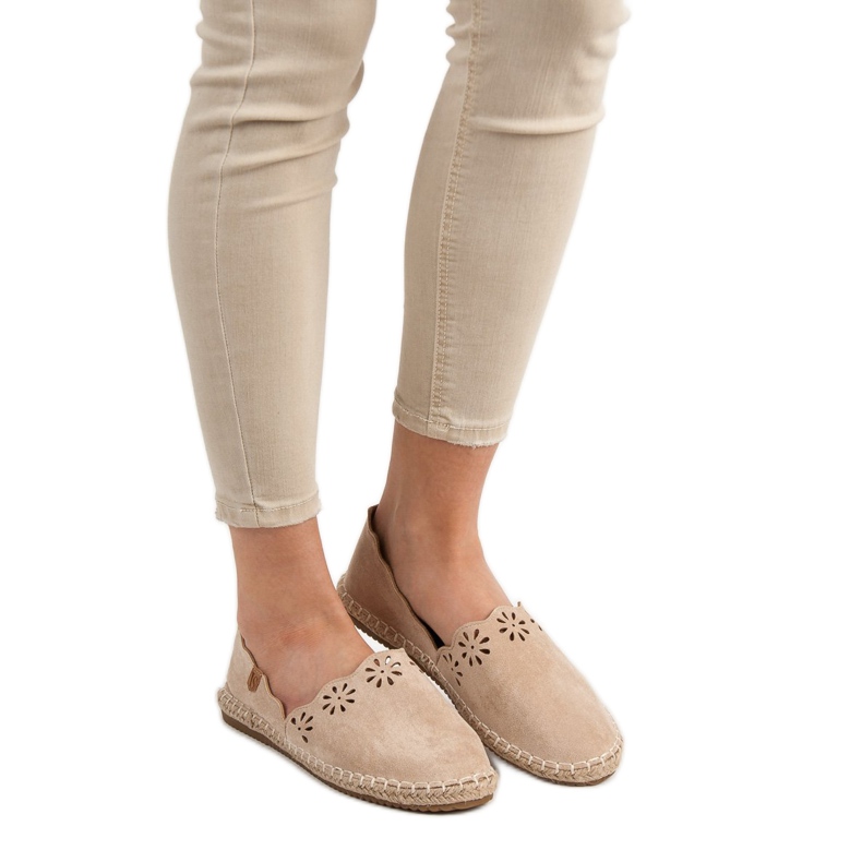 VICES Beige Espadrilles 1