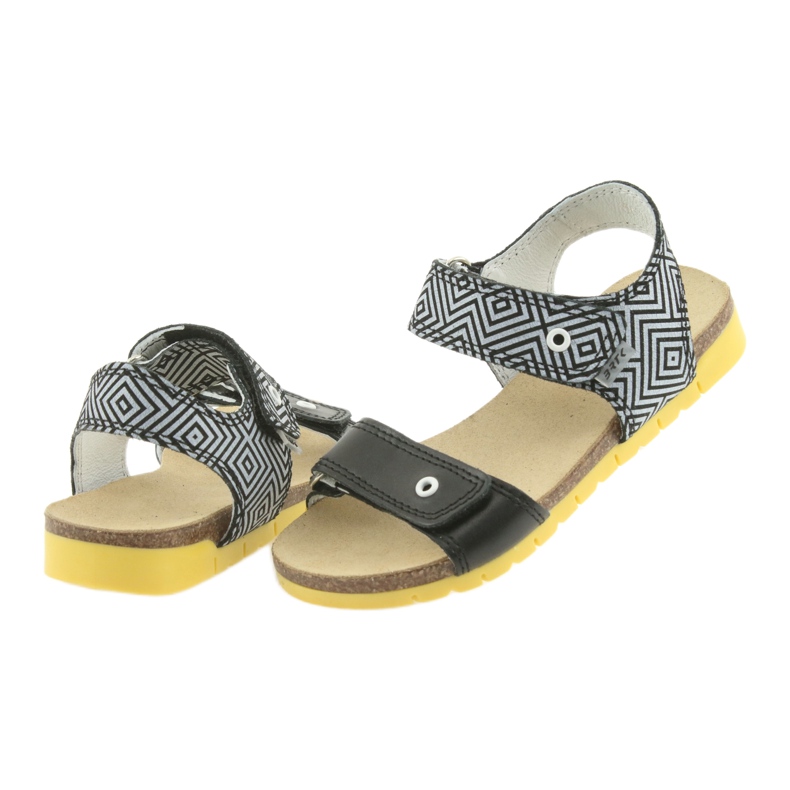 Bartek Girls 'Leather Sandals 56183 Svart med mönster 4