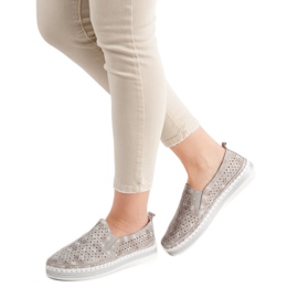 Goodin Beige läderslipons 1