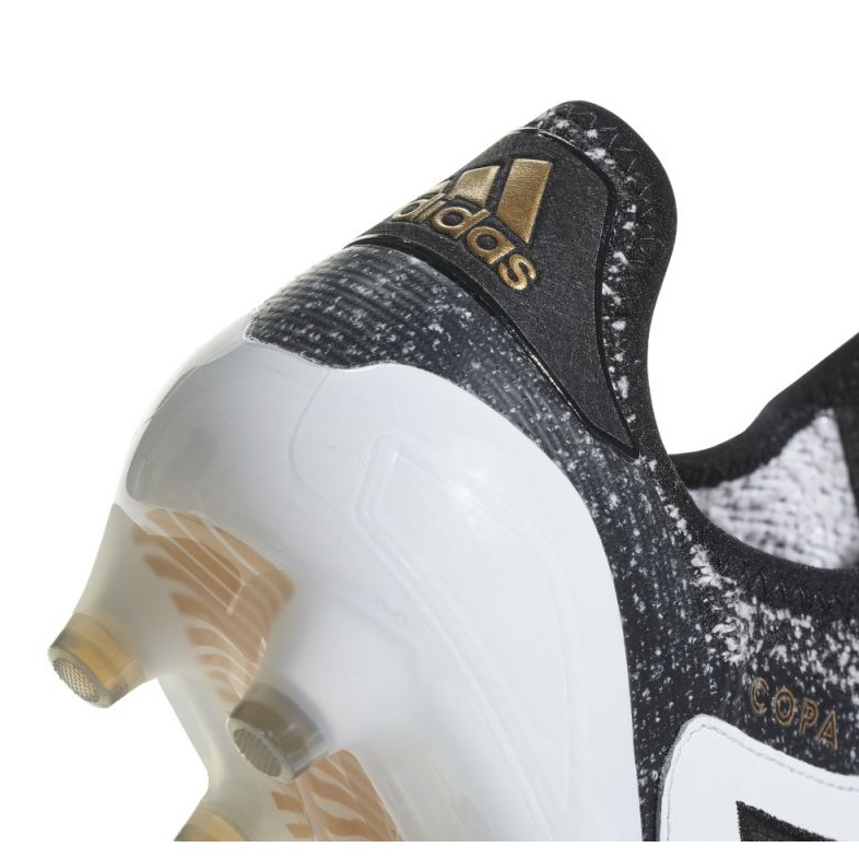 Adidas Copa 18.1 Fg M BB6356 fotbollsskor mångfärgad vit 2