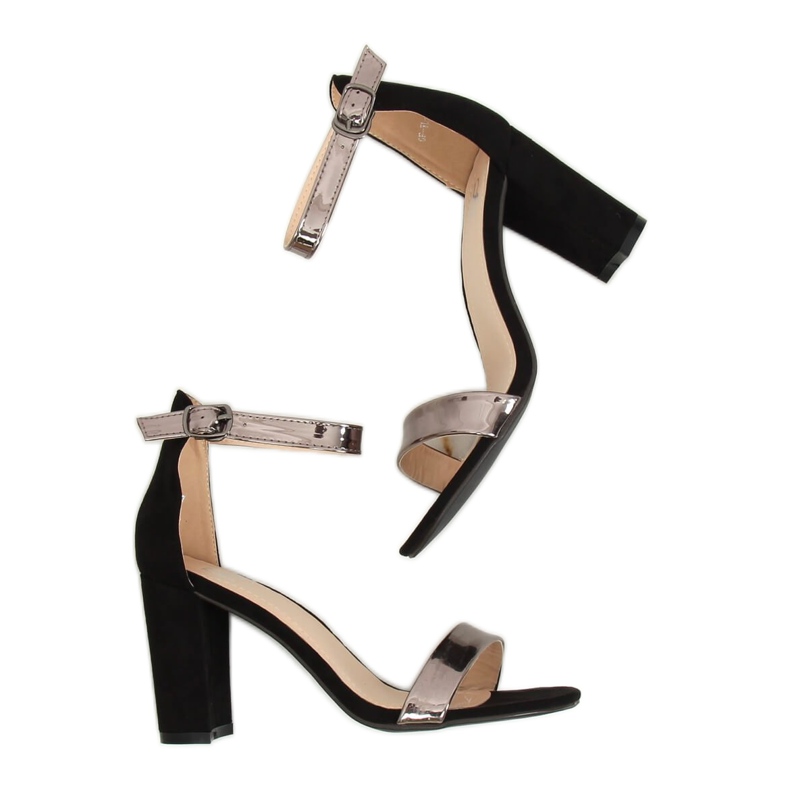 Svarta GF-WL-35 Svarta sandaler på stolpen 1