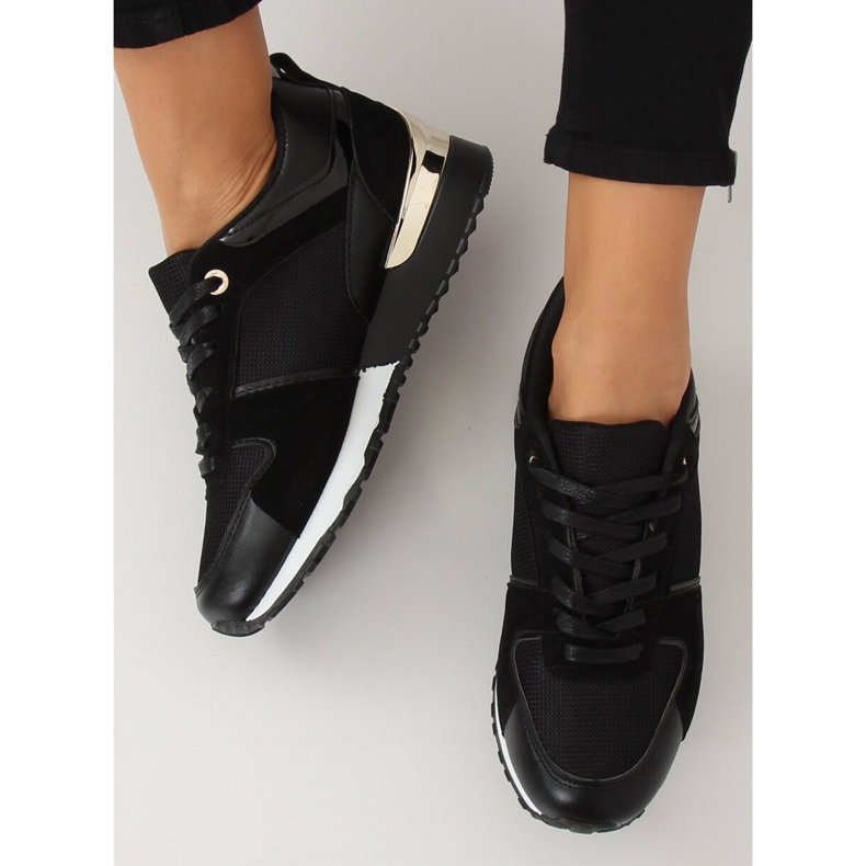 Svarta sportskor B-01 Svart 1