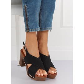 Sandaler ala träskor svart D-131 Svart 2