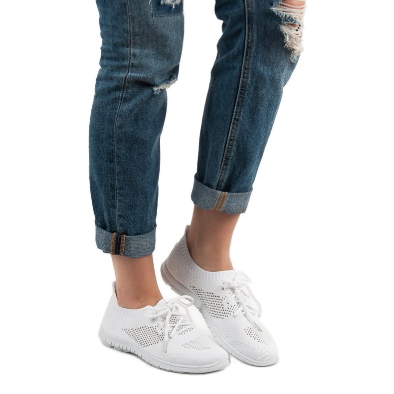 Renda Luftiga sportskor vit 1
