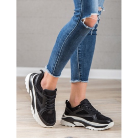 VICES Svarta sneakers 2