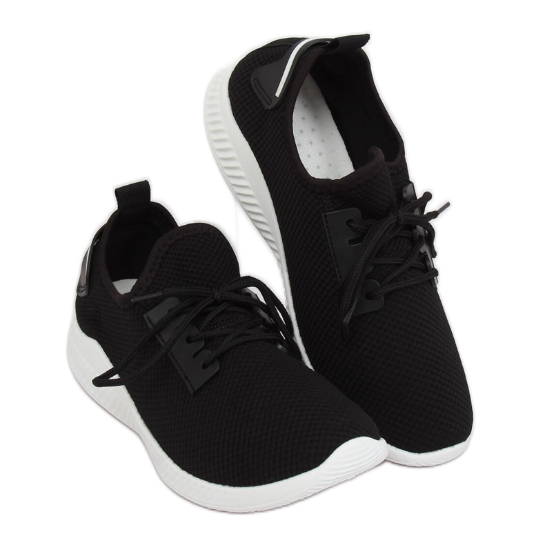 Svarta sportskor 7762-Y Svart 1