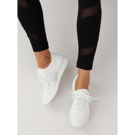 Vita 7771-Y vita sportskor 1