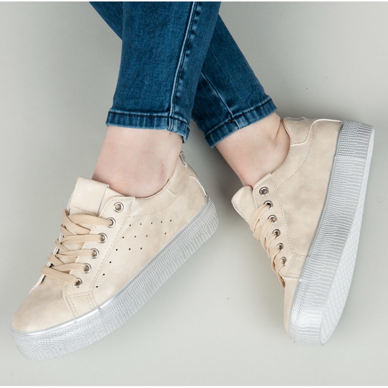 Beige sneakers 1