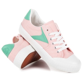 Kylie Rosa sneakers 2
