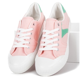 Kylie Rosa sneakers 1
