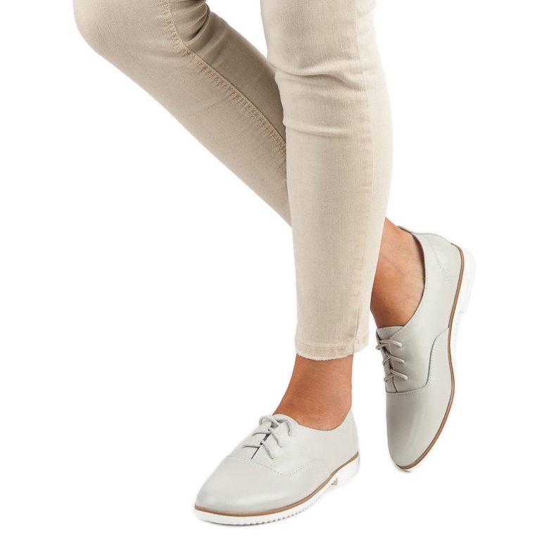 Grå läderskor från MAZARO 2