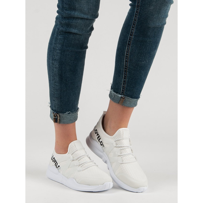 Vita textil sportskor 1