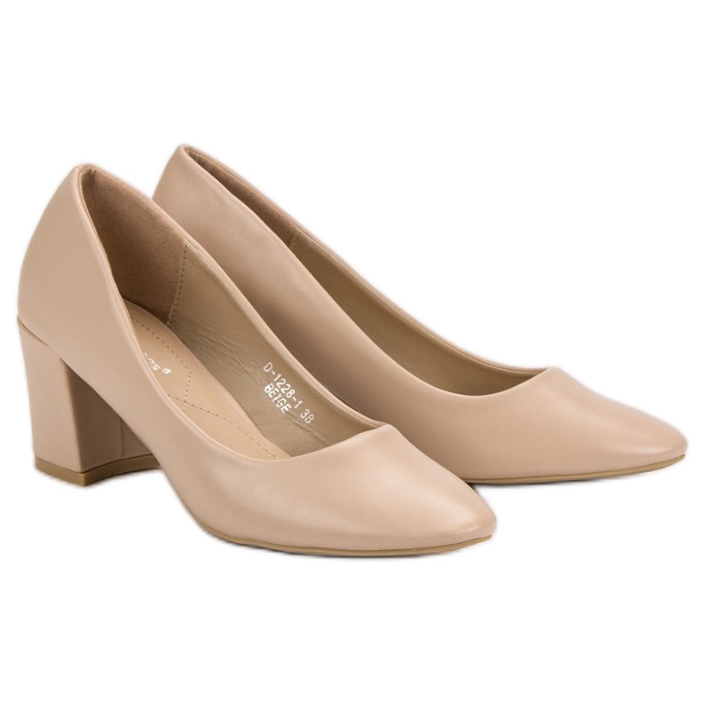 Ideal Shoes Klassiska beige pumpar 2