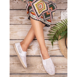 Mckeylor Spets vita slipons 1