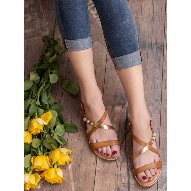 Small Swan Sandaler med pärlor brun 2