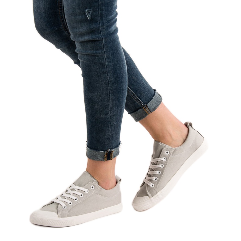 SHELOVET Låggrå sneakers 1